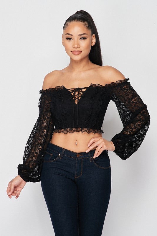 LACE CROP TOP
