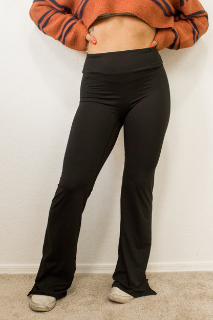 FLARRED LEGGINGS