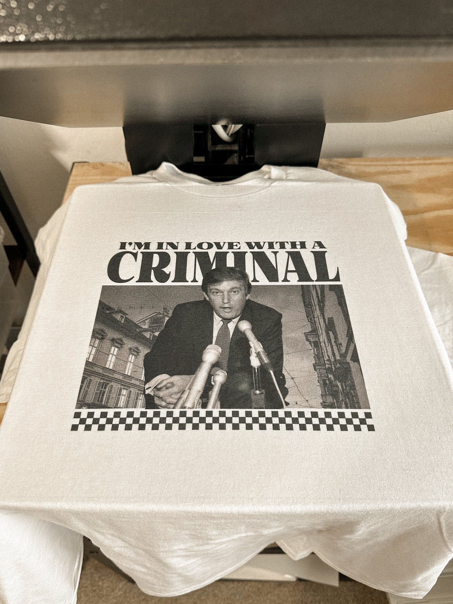 CRIMINAL TEE